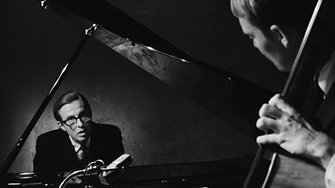 Everybody Digs Bill Evans